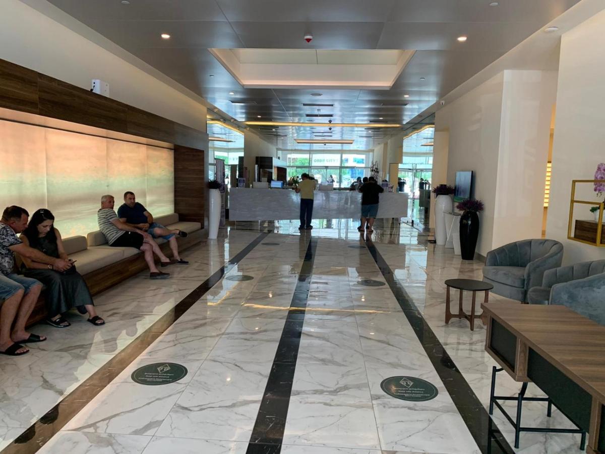 Orbi City Luxury Suit Batum Dış mekan fotoğraf